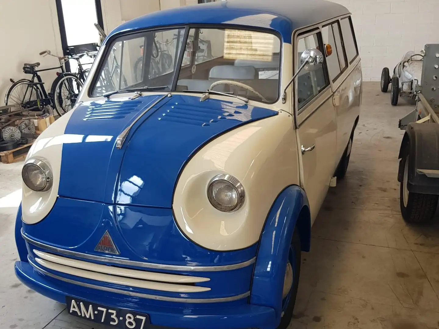 Другие Lloyd 600 - pulmino storico Синий - 2