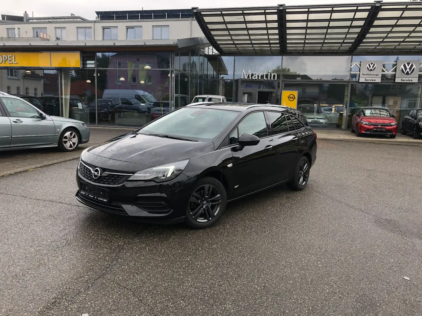 Opel Astra K ST 1.2 Turbo Design & Tech Schwarz - 1