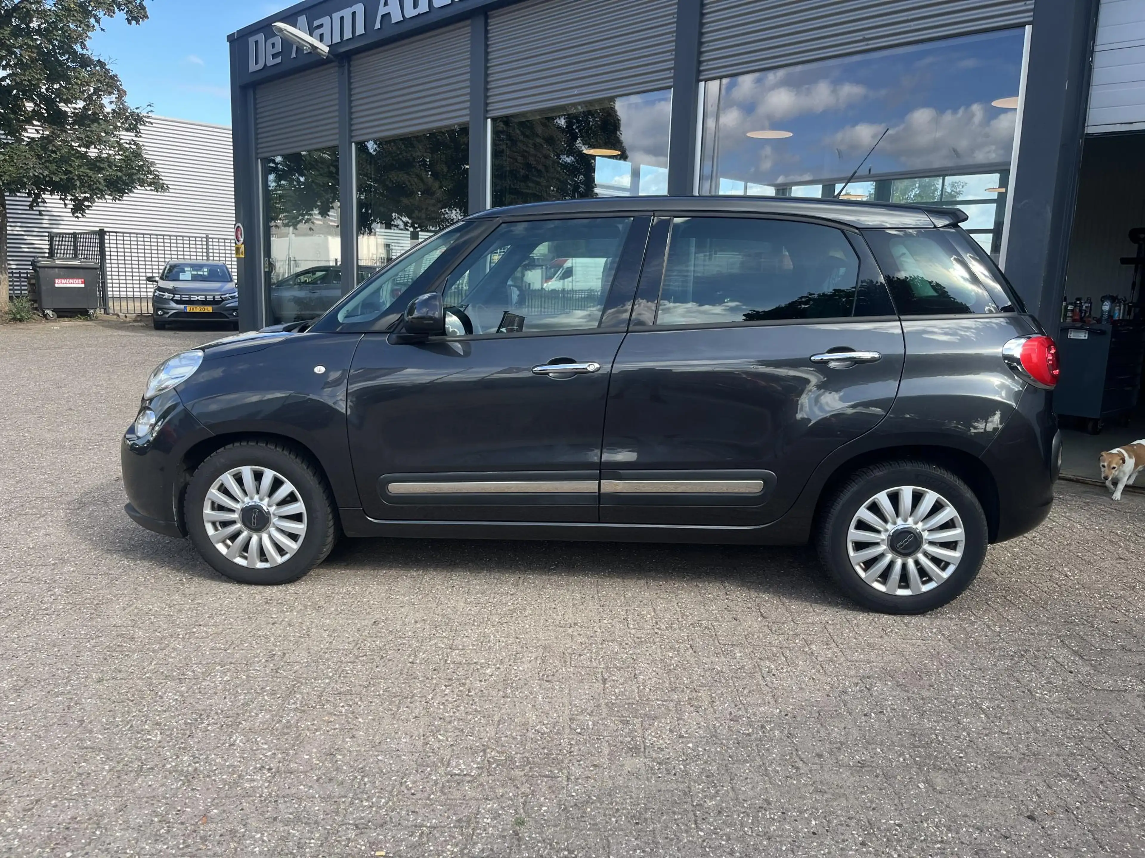 Fiat 500L 0.9 TwinAir Easy Eco Navigatie Clima 1e eigenaar — photo 2