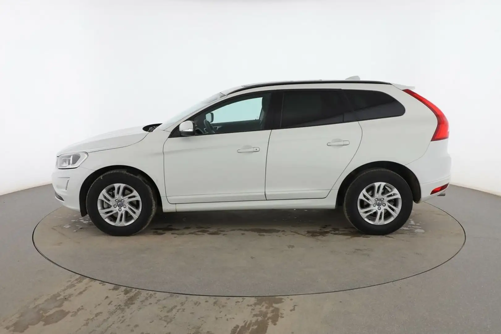 Volvo XC60 2.0 D3 Kinetic 2WD Blanco - 2