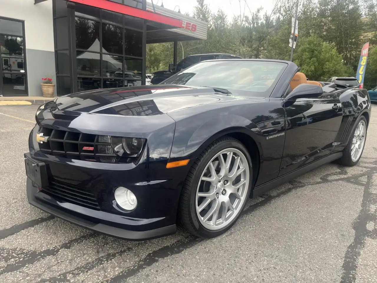 Chevrolet Camaro снимка Chevrolet Camaro