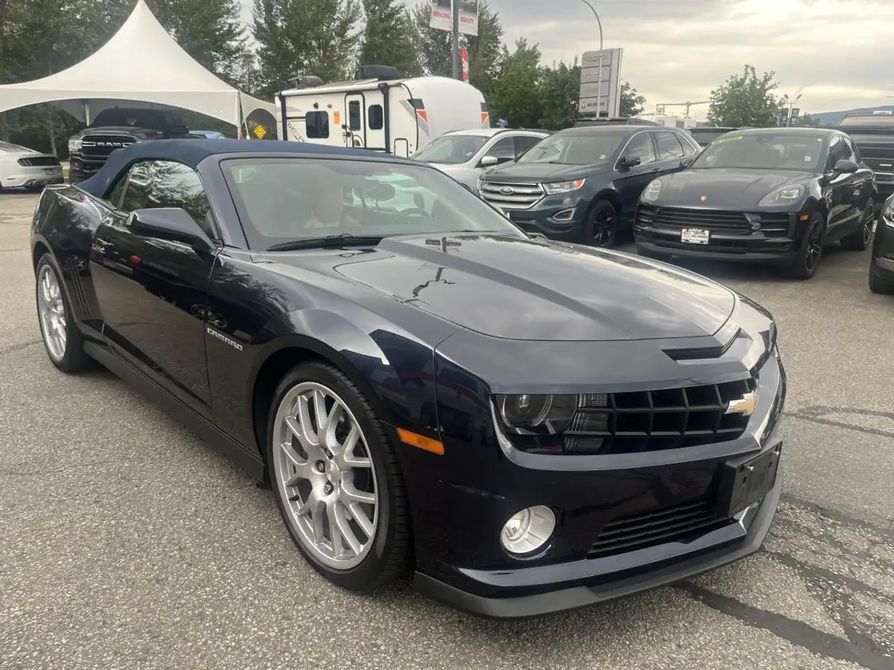 Chevrolet Camaro снимка Chevrolet Camaro