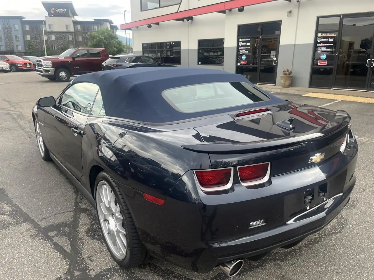 Chevrolet Camaro снимка Chevrolet Camaro