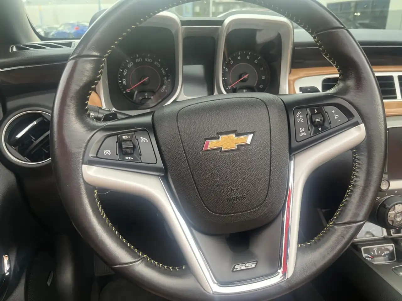 Chevrolet Camaro снимка Chevrolet Camaro