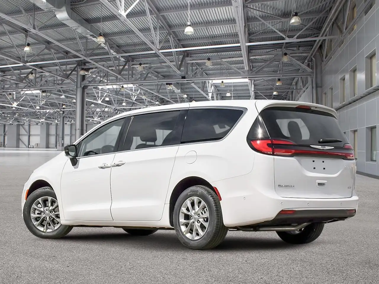 Chrysler Pacifica photo Chrysler Pacifica