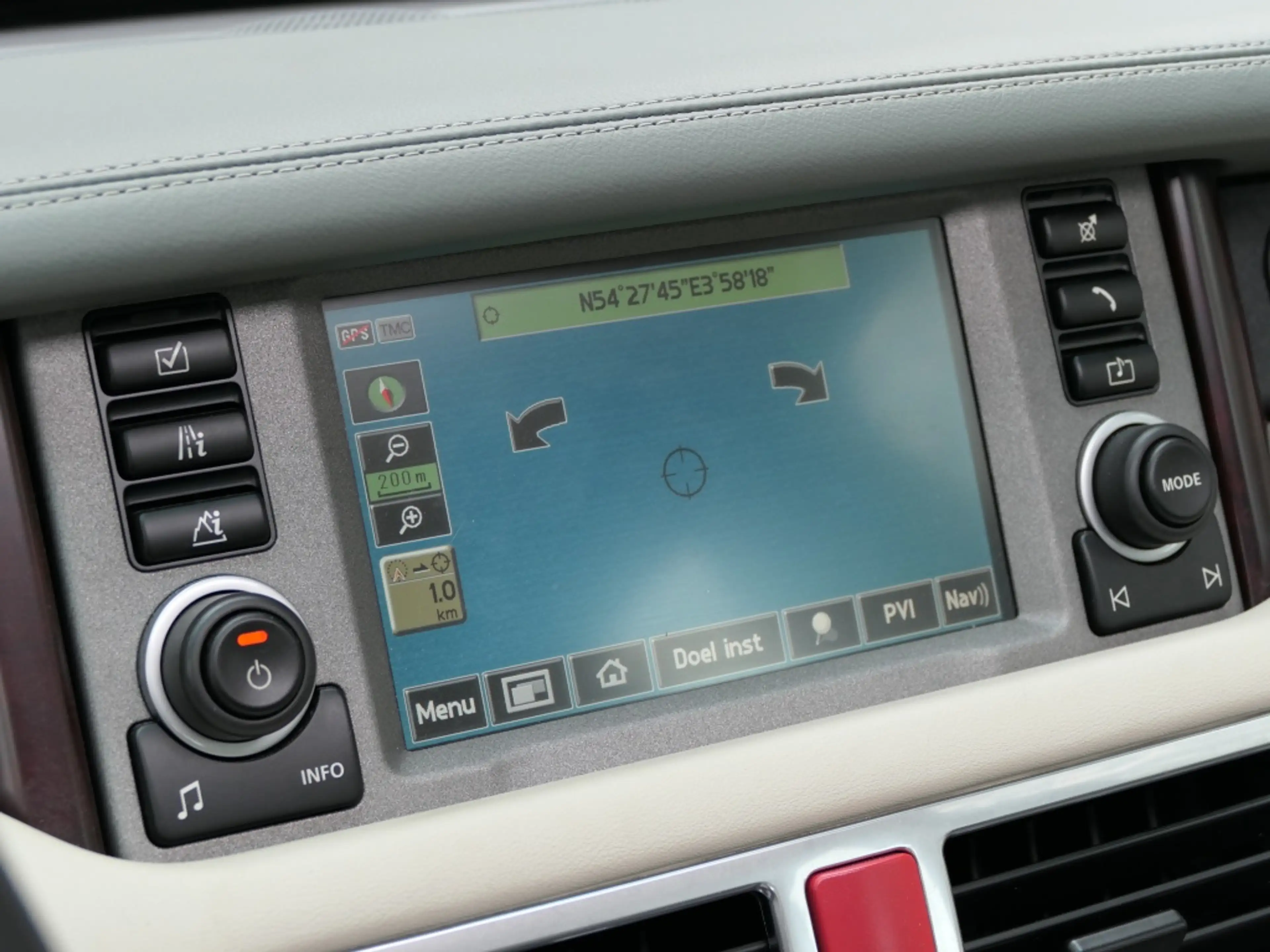Land Rover Range Rover 4.4 V8 Vogue Schuifdak / Harman/Kardon / Stuurverw — photo 26
