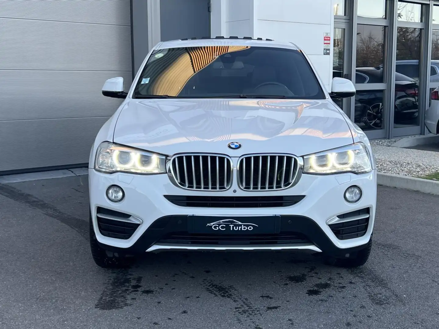 BMW X4 xDrive 20D - BVA F26 xLine Blanc - 2