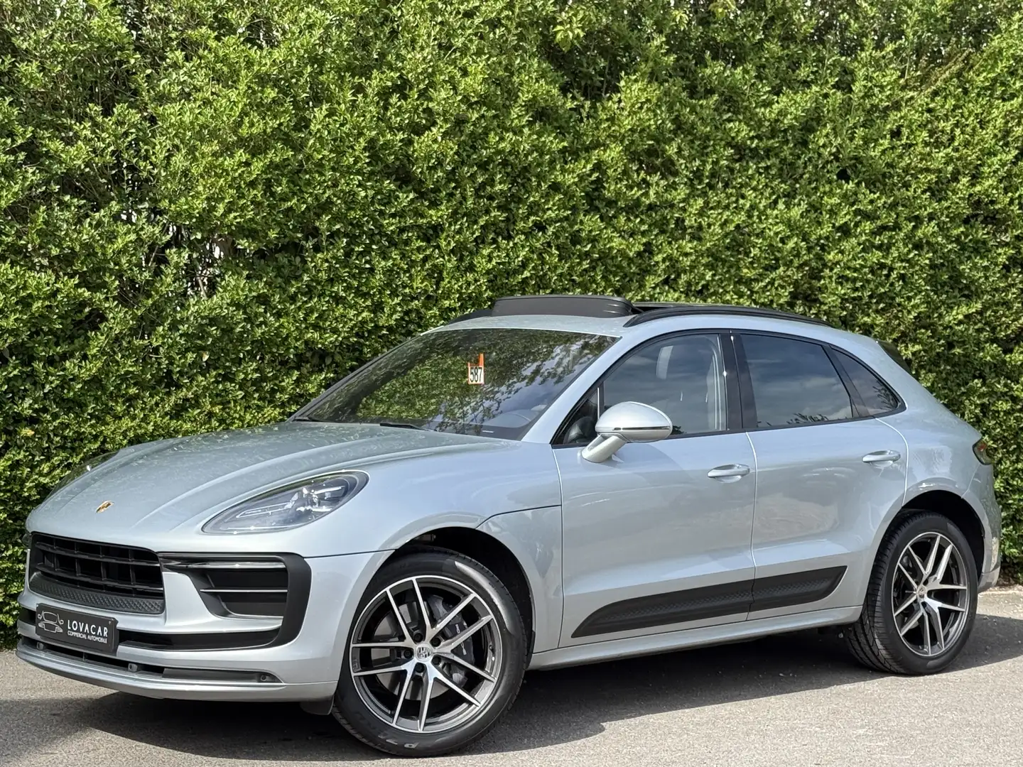 Porsche Macan 2.0 Turbo PDK+NAVI+CAMERA+VOLANT CHAUF+TOIT OUVR Gris - 1