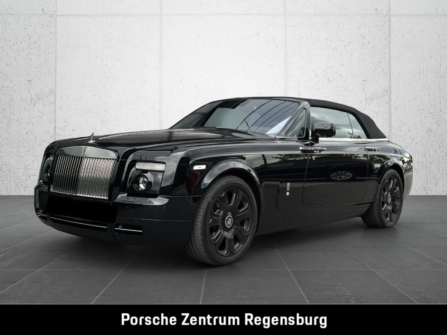 Rolls-Royce Phantom Drophead Coupé 6.8 V12 Automatik DAB NAVI Schwarz - 2