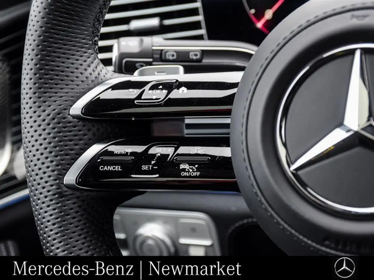 Mercedes-Benz GLS снимка Mercedes-Benz GLS