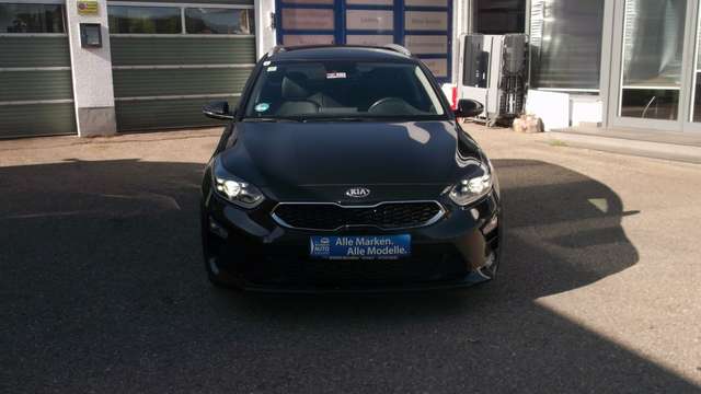 Imagine Kia Ceed / cee'd Sportswagon  Platinium Edition