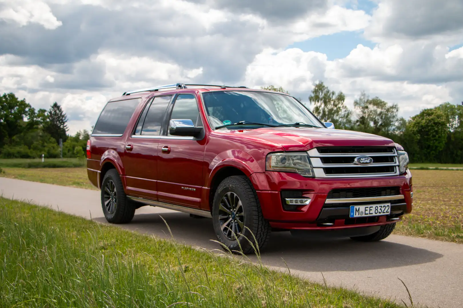 Ford Expedition Platinum Rouge - 1