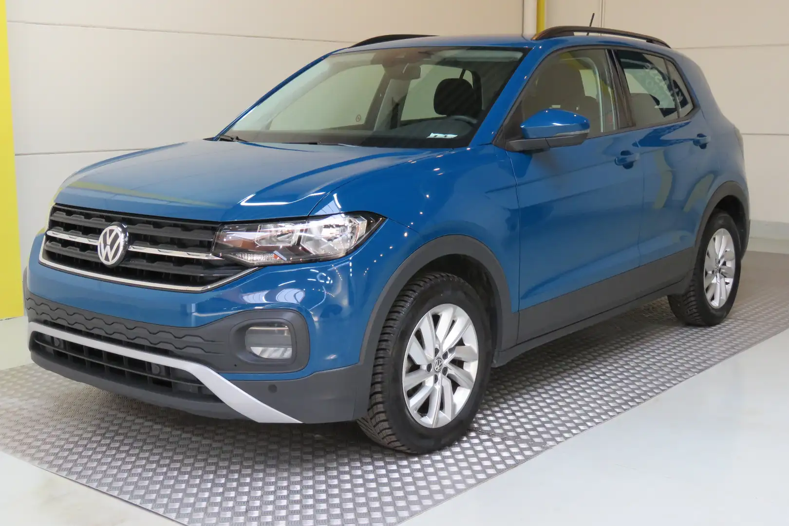 Volkswagen T-Cross 1.0 TSI DSG Automaat - Camera - Trekhaak -APP Blau - 1