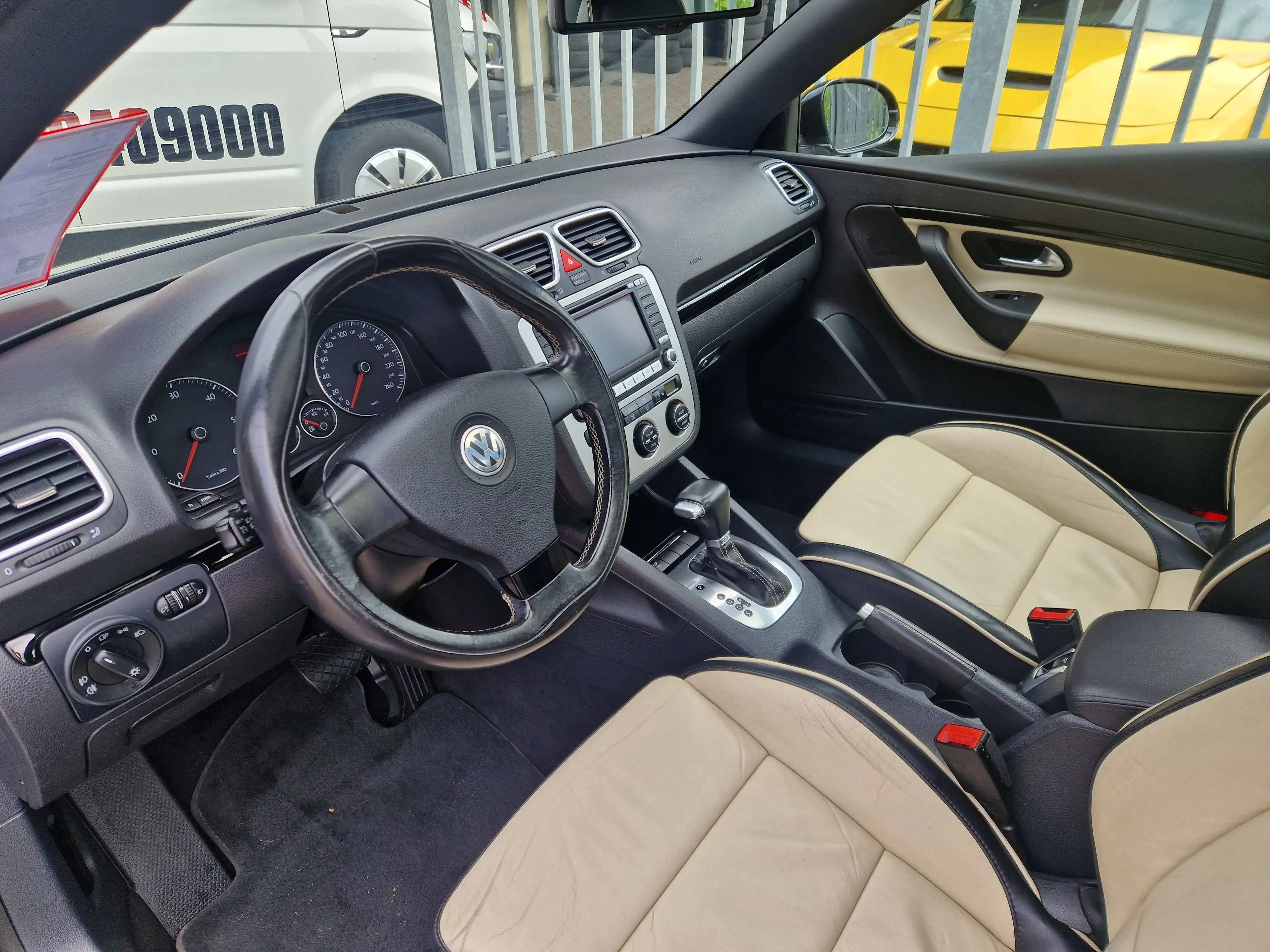 Volkswagen Eos 2.0 TDI Individual — photo 11