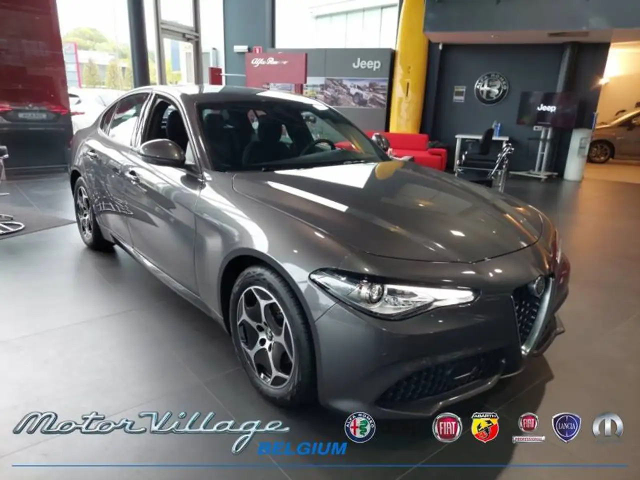 Alfa Romeo Giulia 2 2.2 D 160 Atx Rwd AUTO Super, миниатюра 3