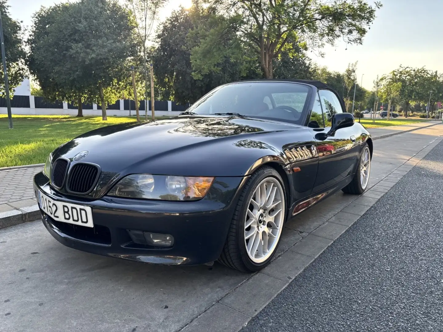 BMW Z3 1.9i Roadster Noir - 2