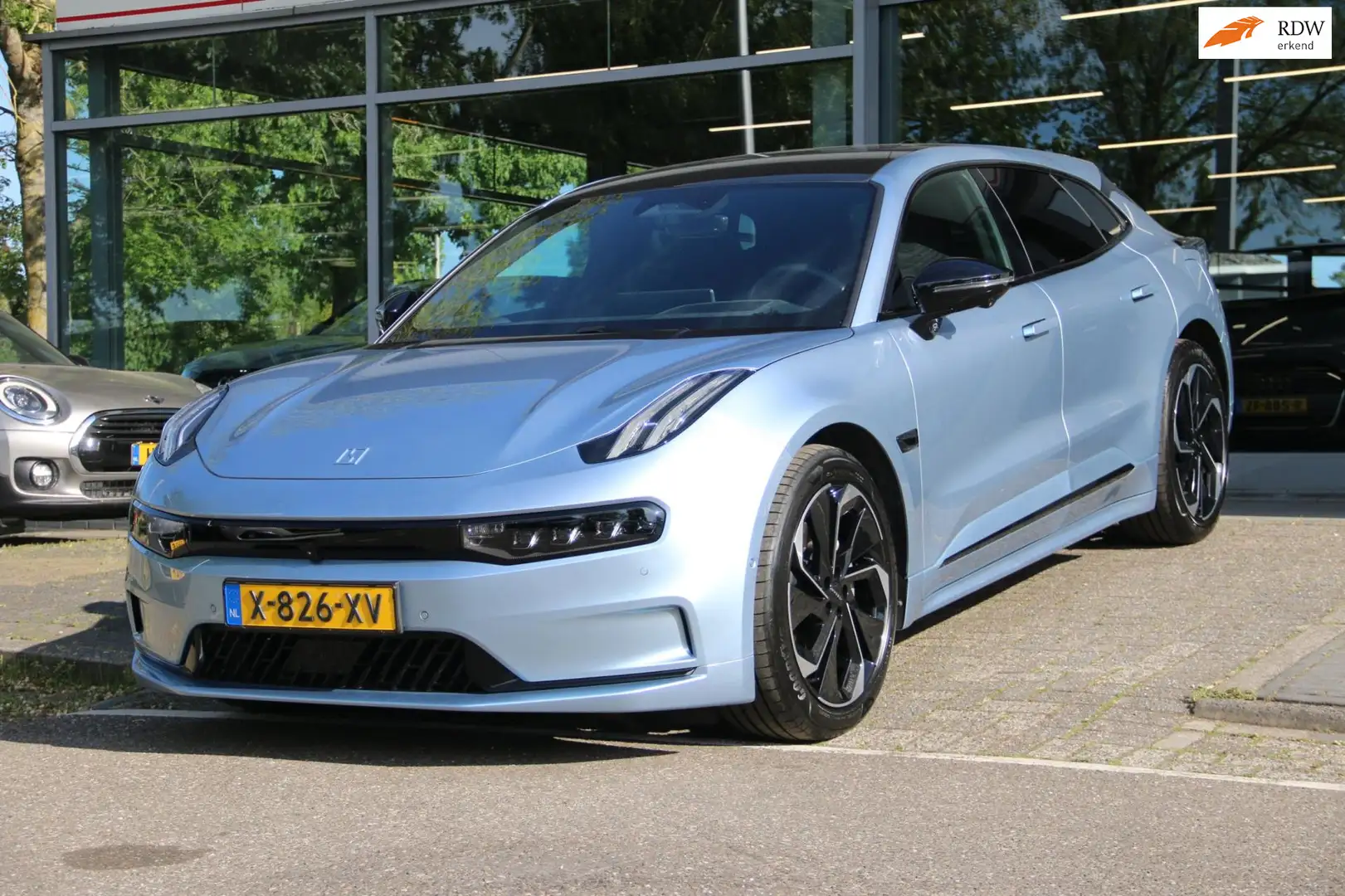 Zeekr 001 RWD Long Range 100 kWh Blauw - 1