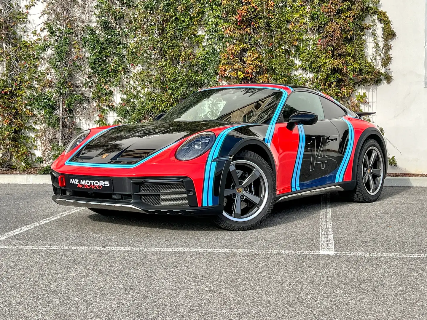 Porsche 992 911 992 DAKAR Schwarz - 2