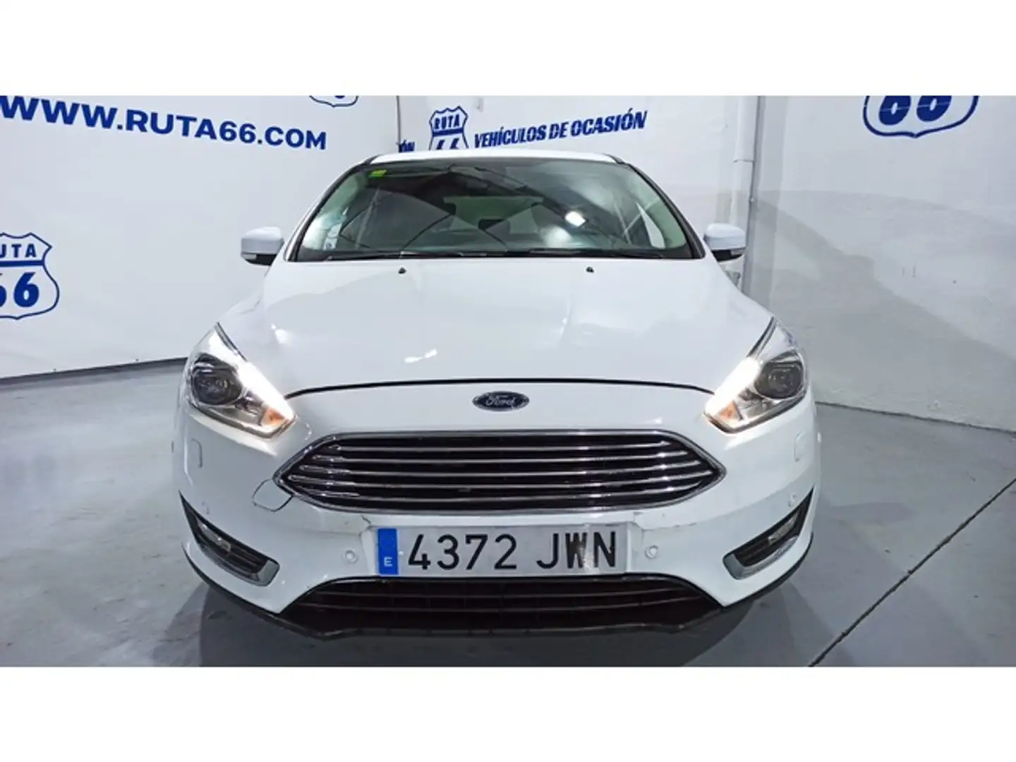 Ford Focus 1.0 Ecoboost Auto-S&S ST-Line 125 White - 2
