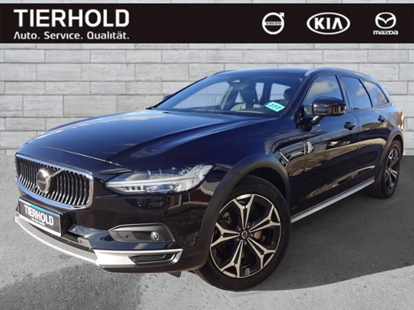 Volvo V90 Cross Country Pro B5 AWD ACC Google Standhz Schwarz - 2
