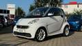 smart forTwo Cabrio PASSION *ROTES INTERIEUR* SERVO! TEMPOMAT Weiß - thumbnail 4