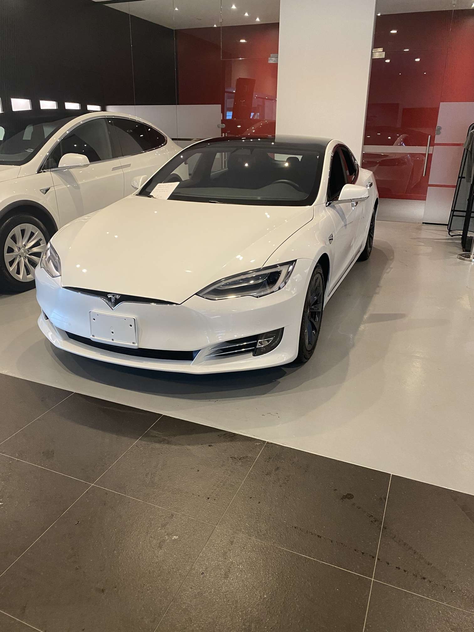 2019 Tesla Model S Performance AWD w-Ludicrous Mode -Ltd Avail- alt 4