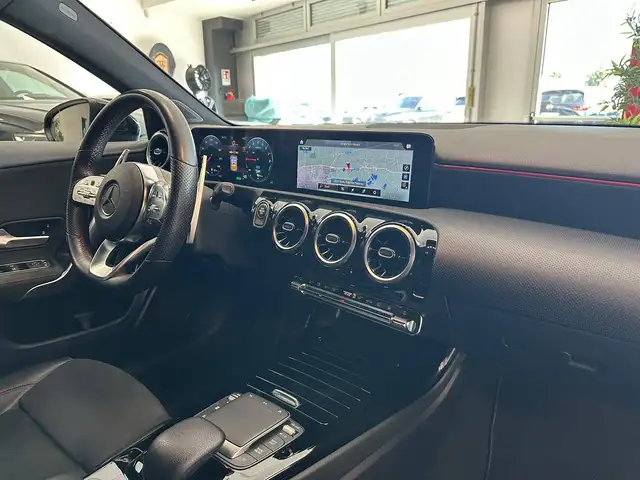 Mercedes-Benz A-Class view 10
