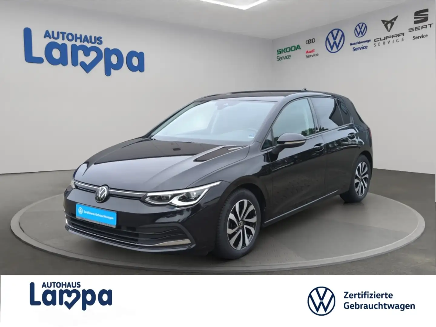 Volkswagen Golf Active 1.5 TSI Light Assist, AHK, PDC, RFK, SHZ Schwarz - 1