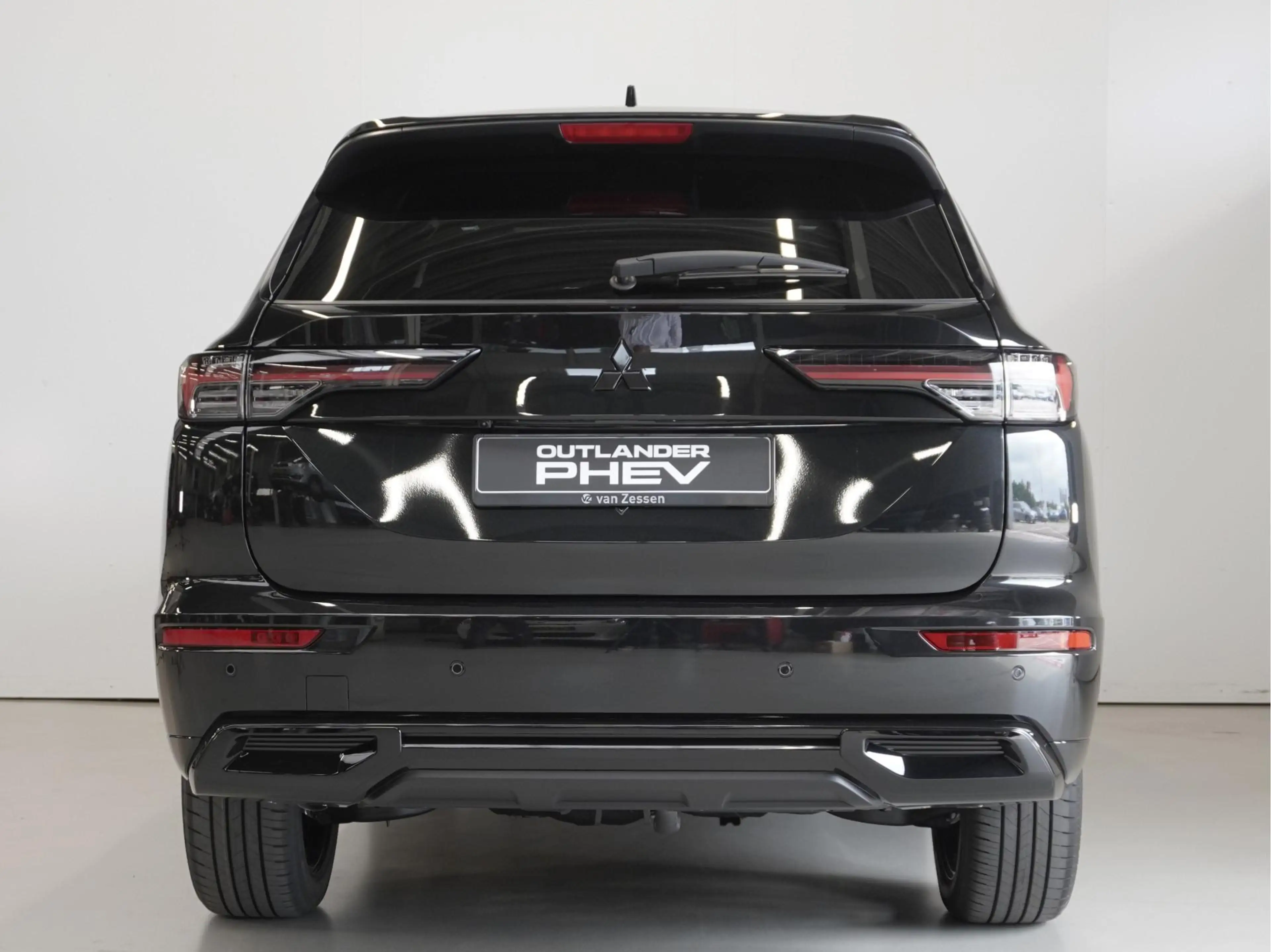 Mitsubishi Outlander 2.4 PHEV Instyle Black Edition | Actieprijs | Full — photo 12