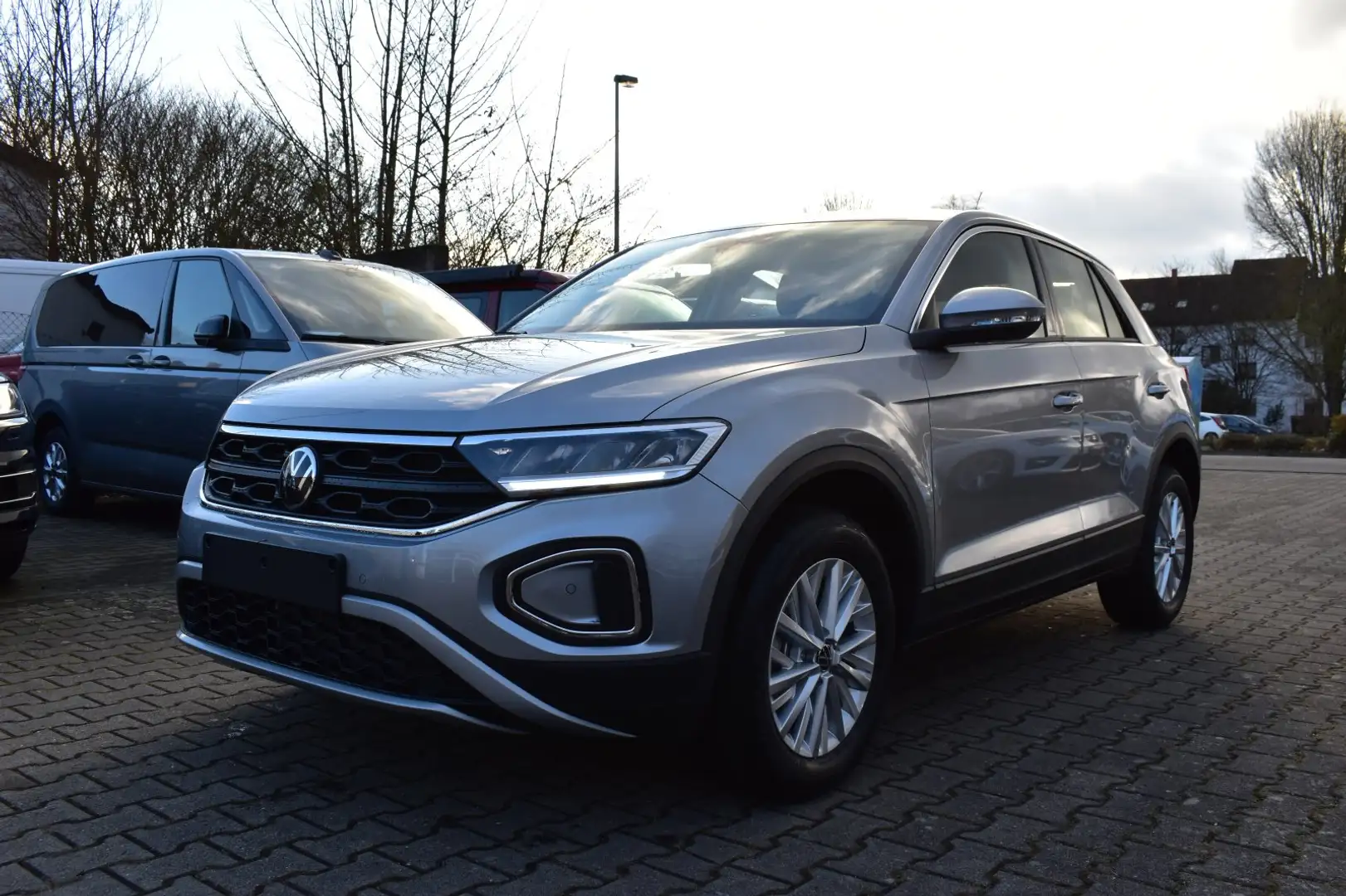Volkswagen T-Roc 1.0 TSI APP PDC Sitzhzg LM-Felgen Silber - 1