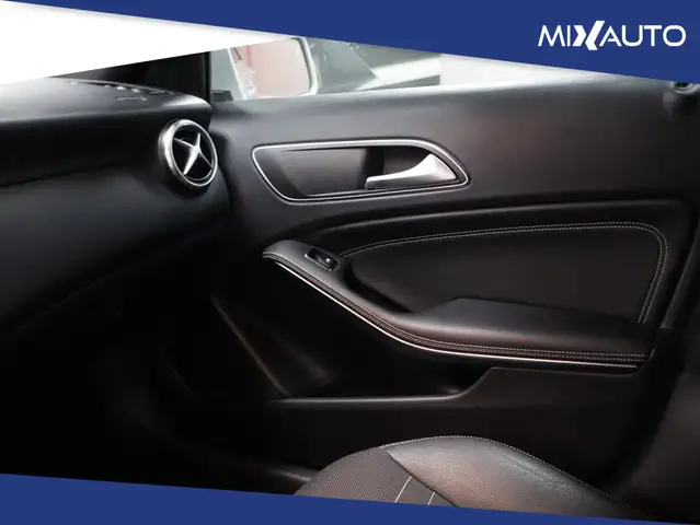 Mercedes-Benz A-Class view 14