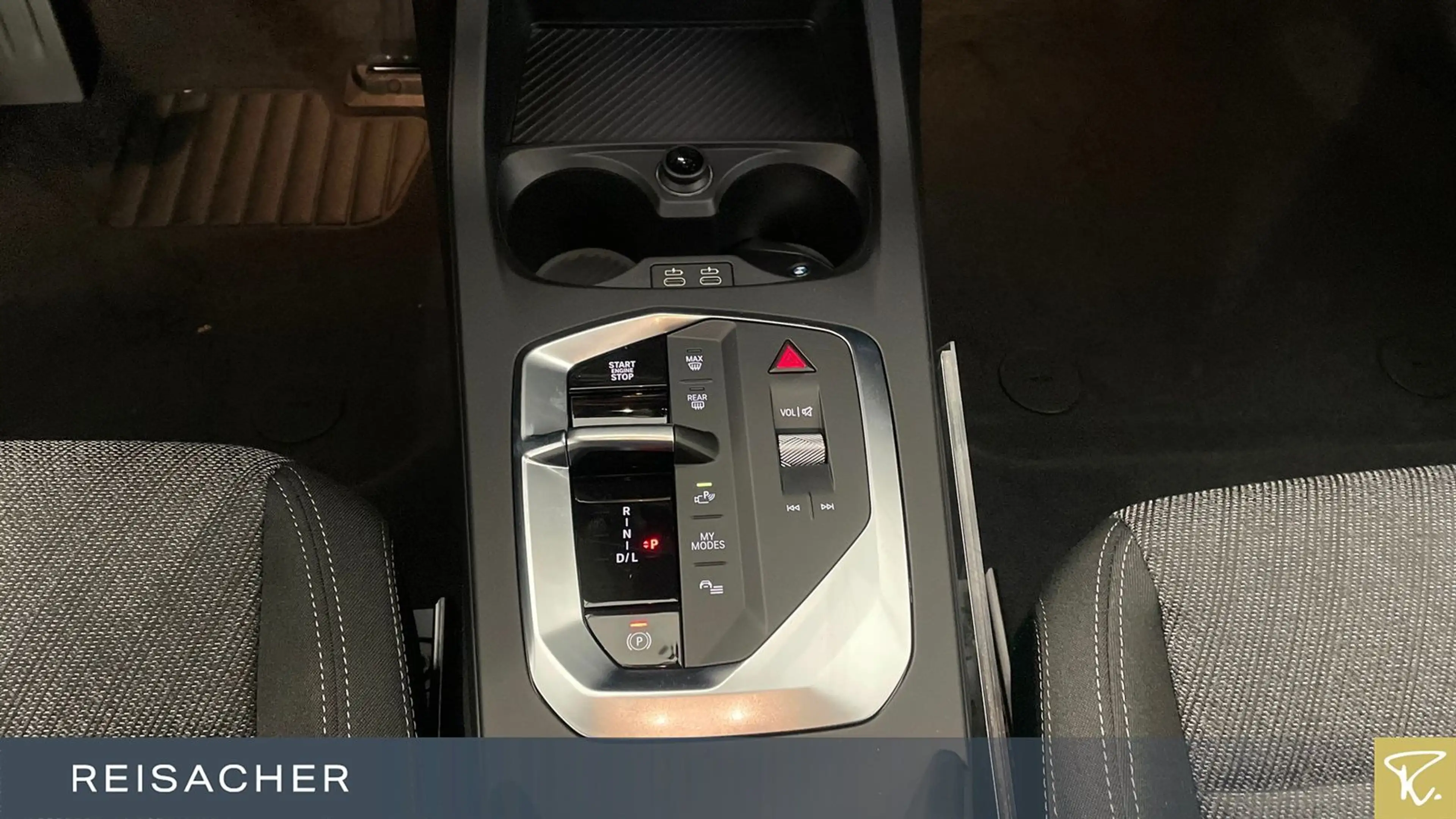 BMW 120 Sitzheizung Klimaautomatik DAB Radio — photo 10
