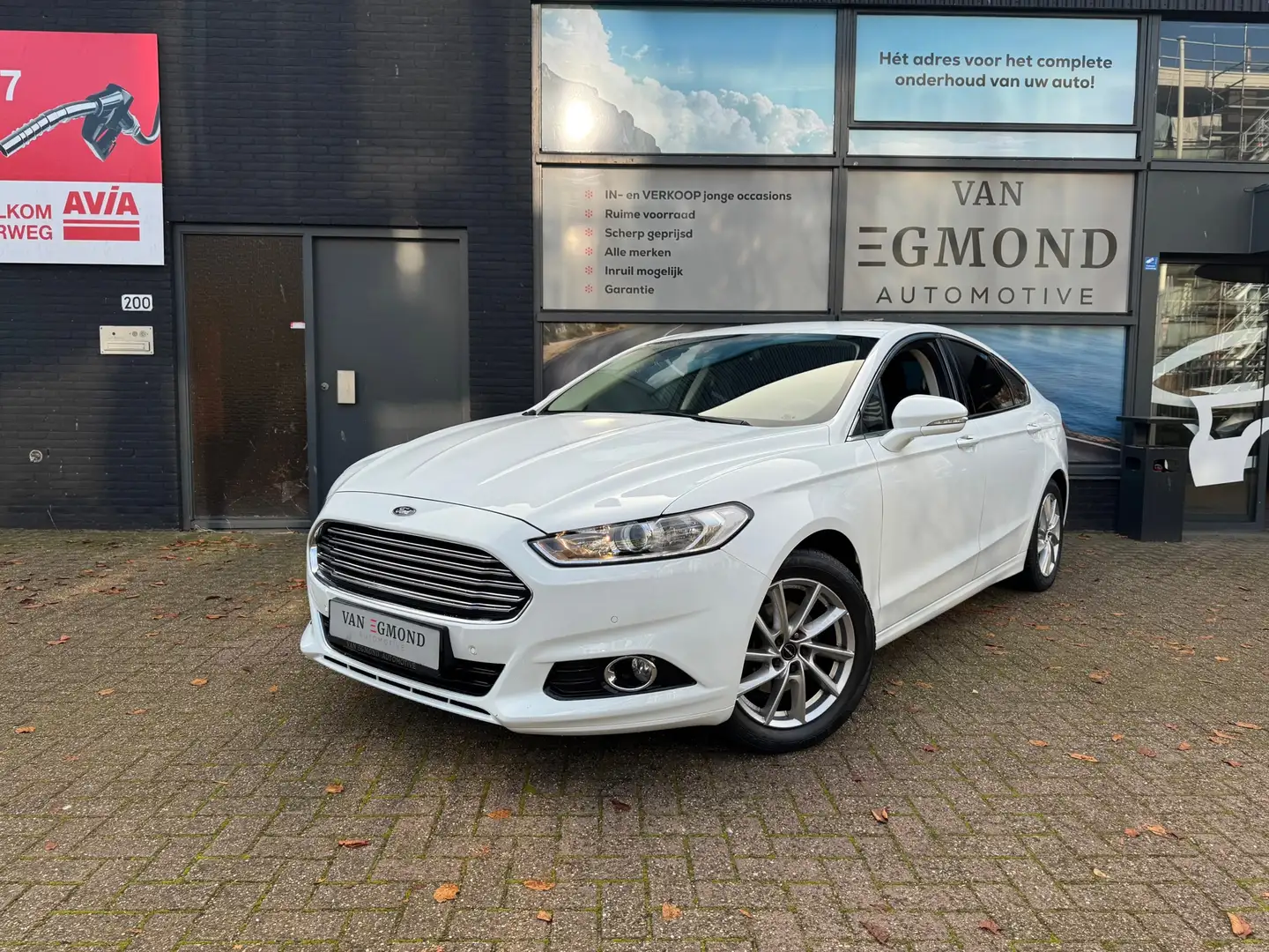 Ford Mondeo 1.5 Titanium Lease Edition Blanc - 1