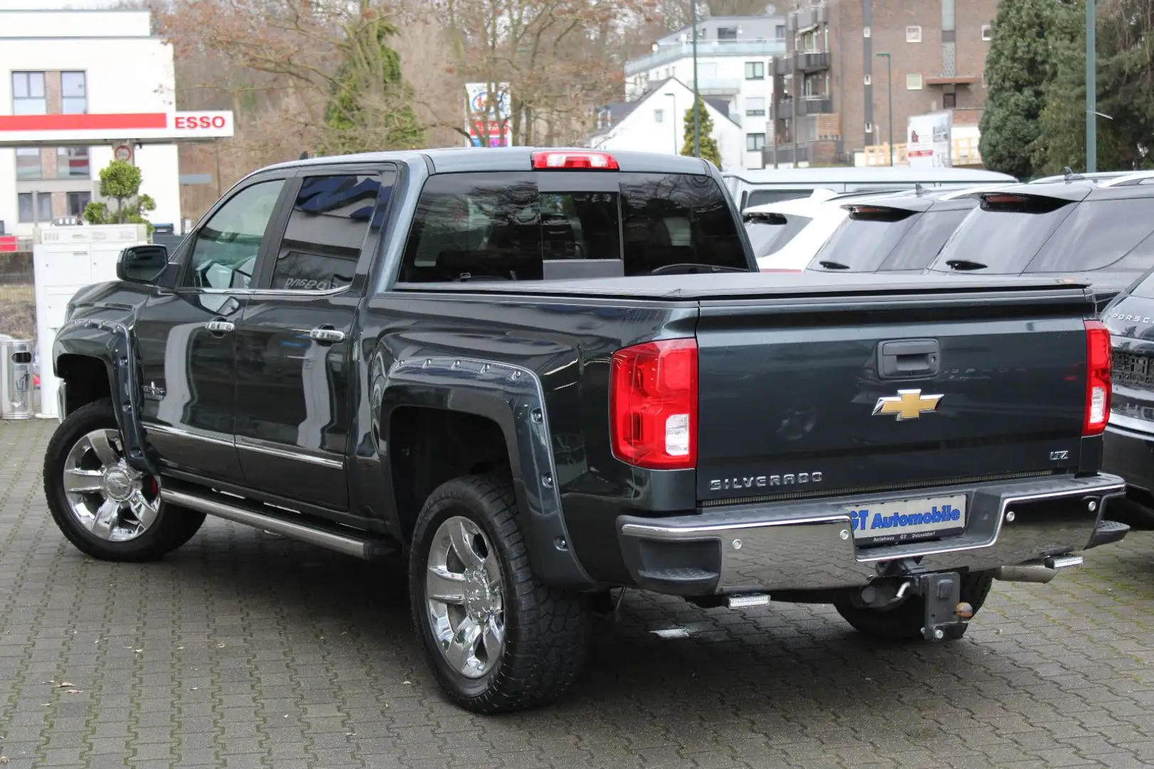 Chevrolet Silverado 5.3L V8 LTZ Texas Edit/Glasd/Leder/AHK Vert - 2