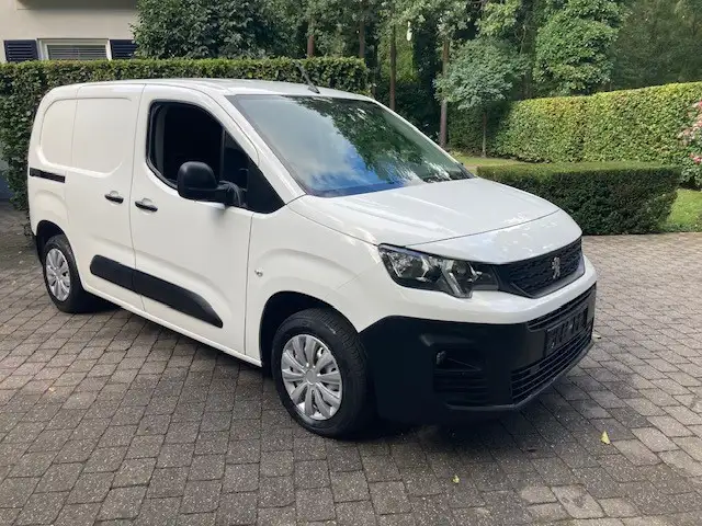 Peugeot Partner 1.6 D LICHTE VRACHT - 3 ZITPLAATSEN