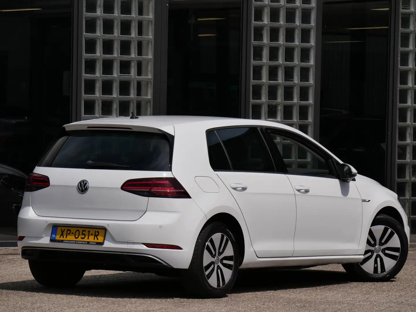Volkswagen e-Golf WARMTEPOMP/ DYNAUDIO/ KEYLESS/ VIRTUAL COCKPIT bijela - 2