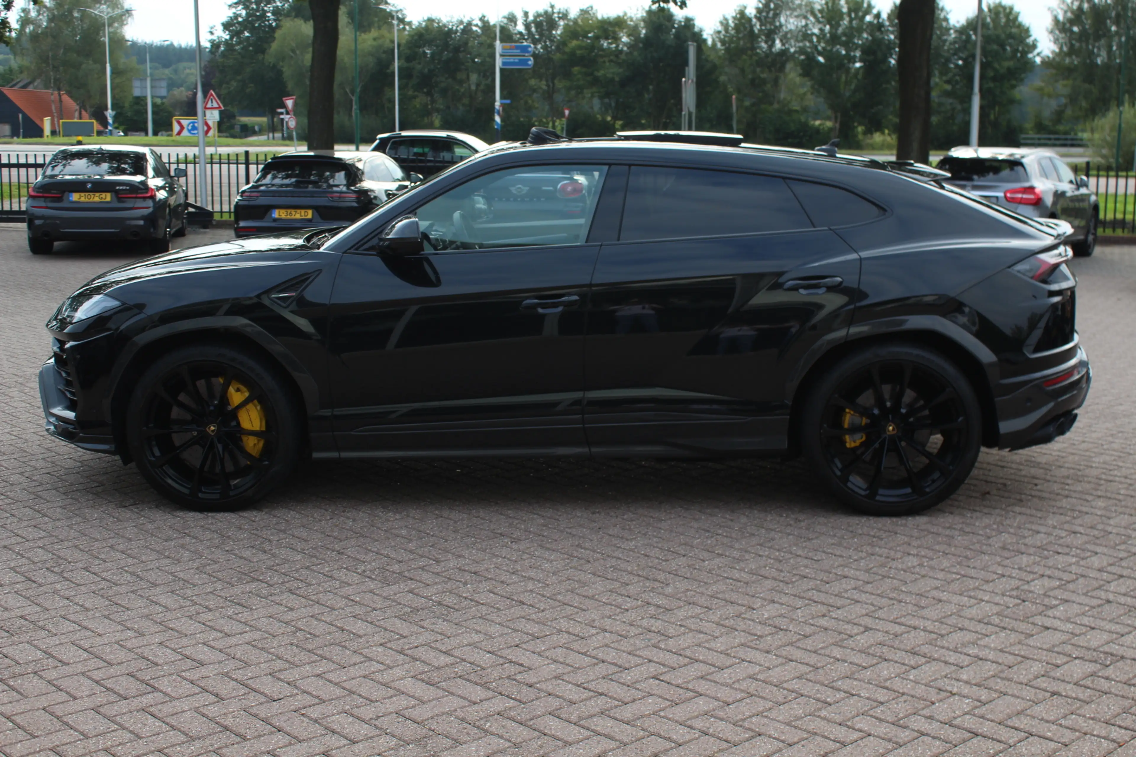 Lamborghini Urus 4.0 V8 / NL Auto! / Full Carbon / Keramisch / B&O — photo 7