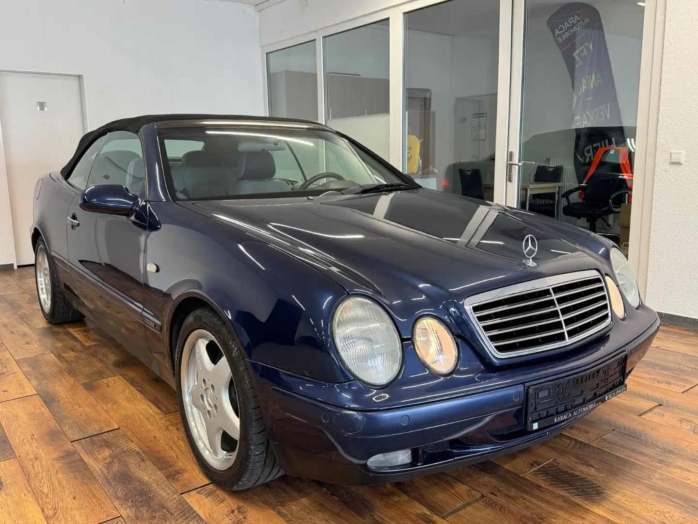 Mercedes-Benz CLK 230 K CABRIO.KLIMA ELEGANCE AMG FELGEN MEMO. Azul - 2