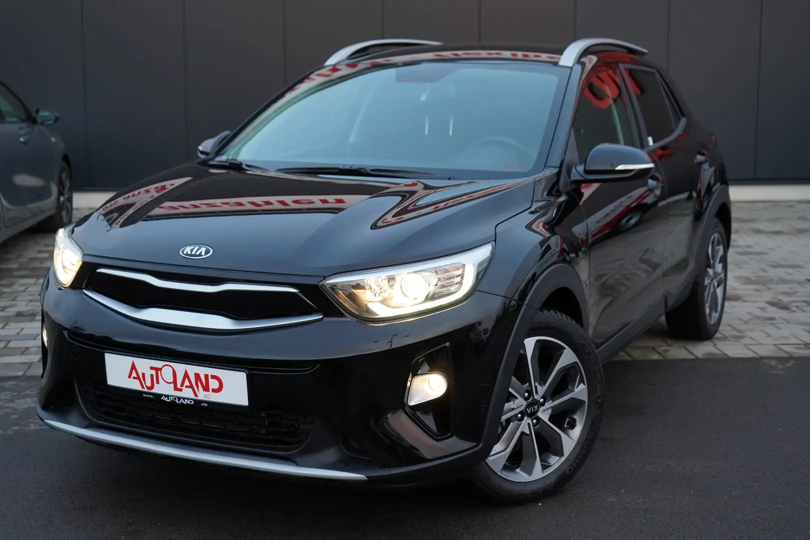 Kia Stonic 1.0 T-GDI Vision Android Apple Klimaaut. Schwarz - 2