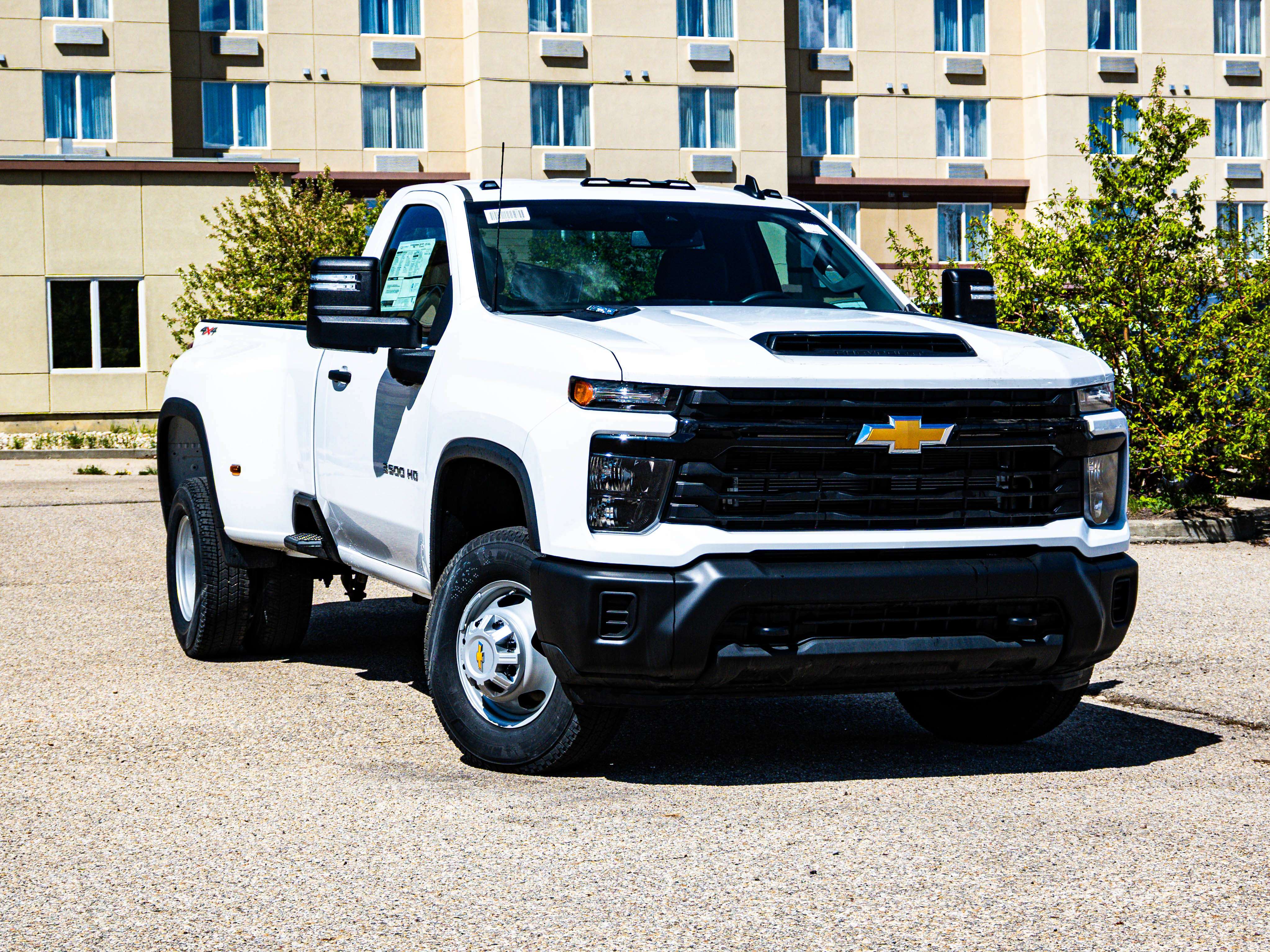 2025 Chevrolet Silverado 3500