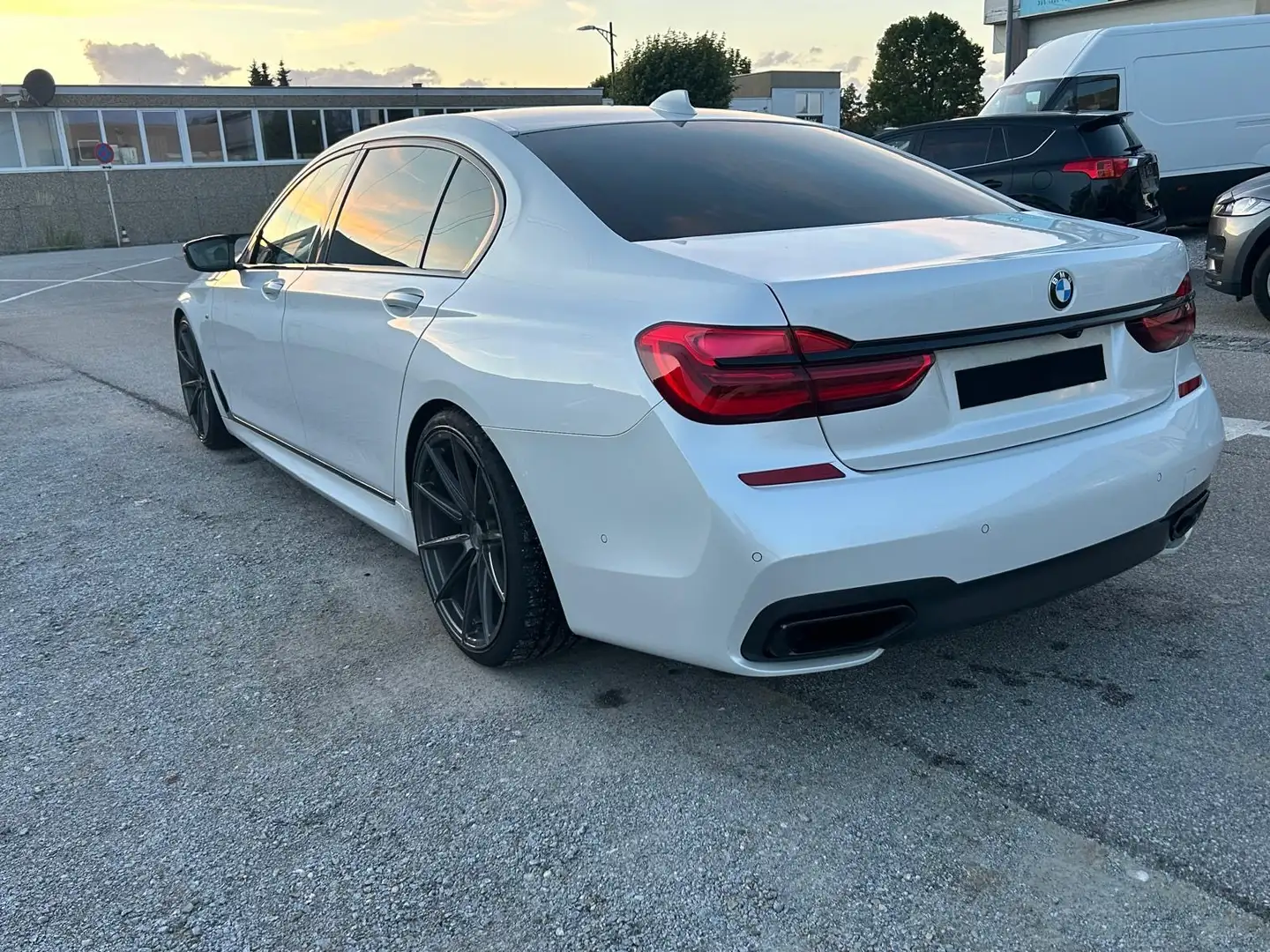 BMW 730 730Ld xDrive Österreich-Paket Aut. - 2
