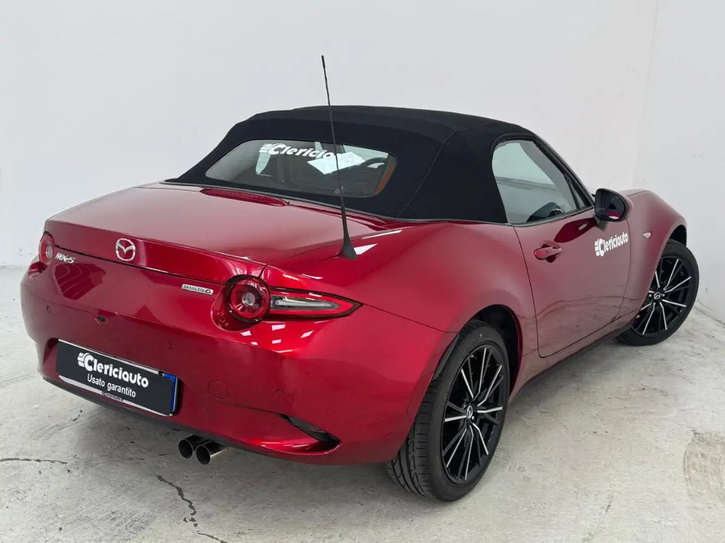 Mazda MX-5 2.0L Skyactiv-G Exclusive-Line Rosso - 2