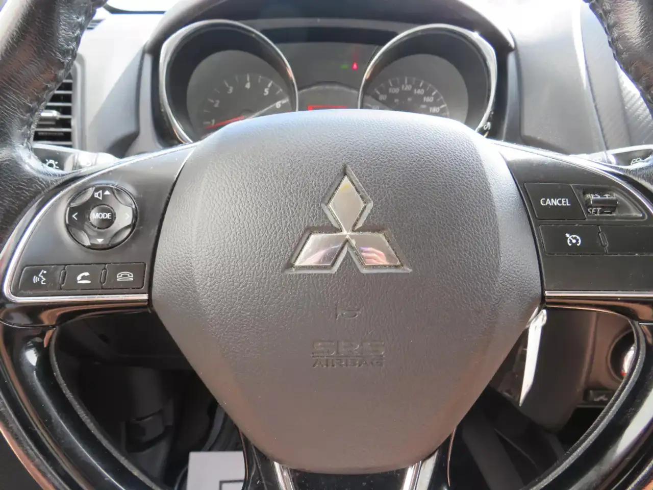 Mitsubishi RVR снимка Mitsubishi RVR