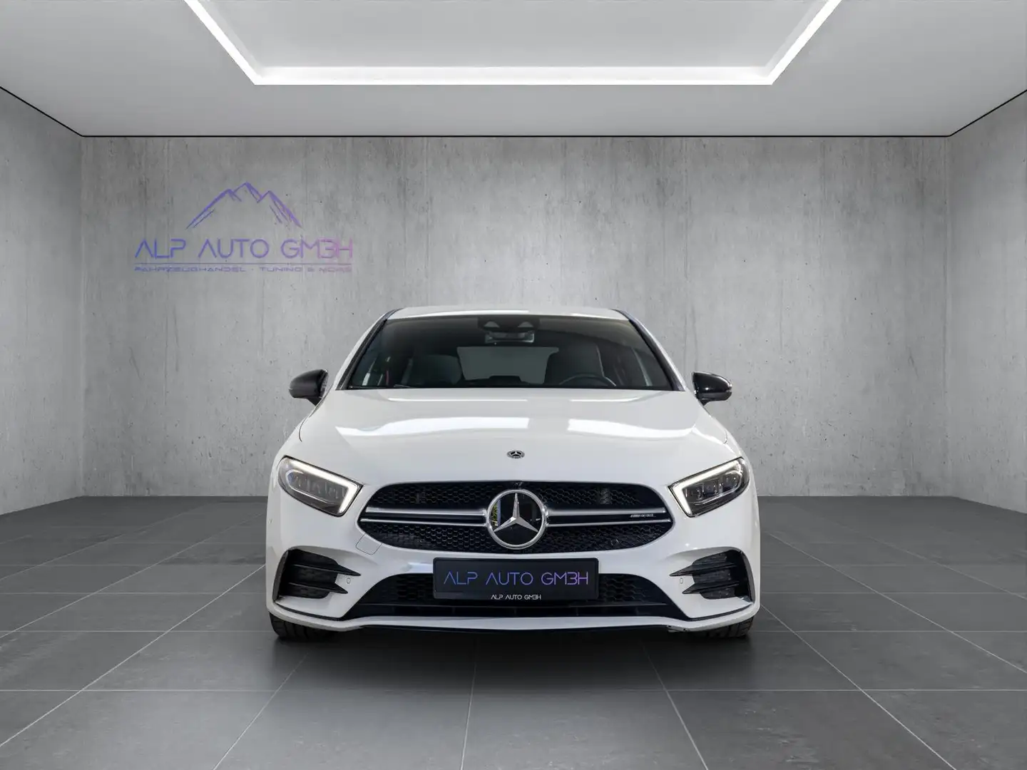 Mercedes-Benz A 35 AMG 4Matic/NIGHT/360°/STHZ/AHK/ACC/KEYLESS Blanc - 2