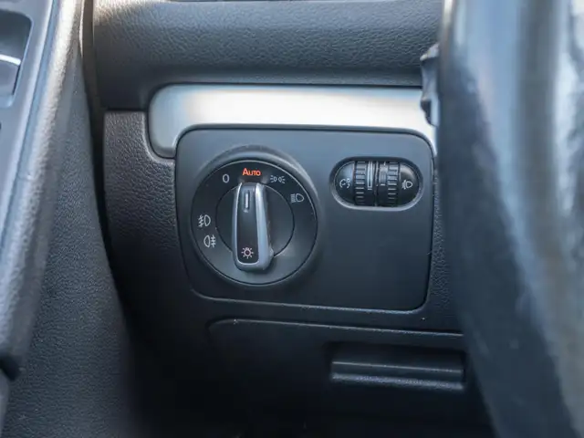 Volkswagen Golf view 20