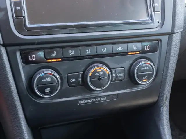 Volkswagen Golf view 23