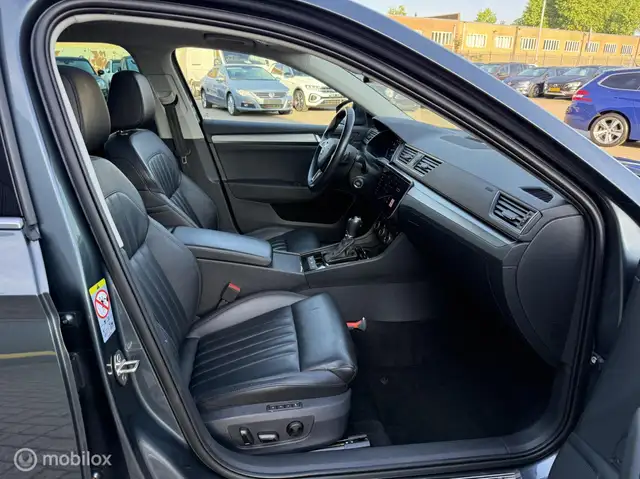 Skoda Superb view 14