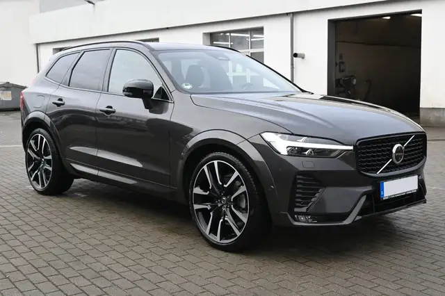 Volvo XC60 view 7