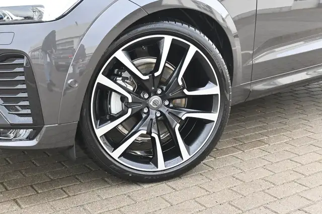 Volvo XC60 view 11