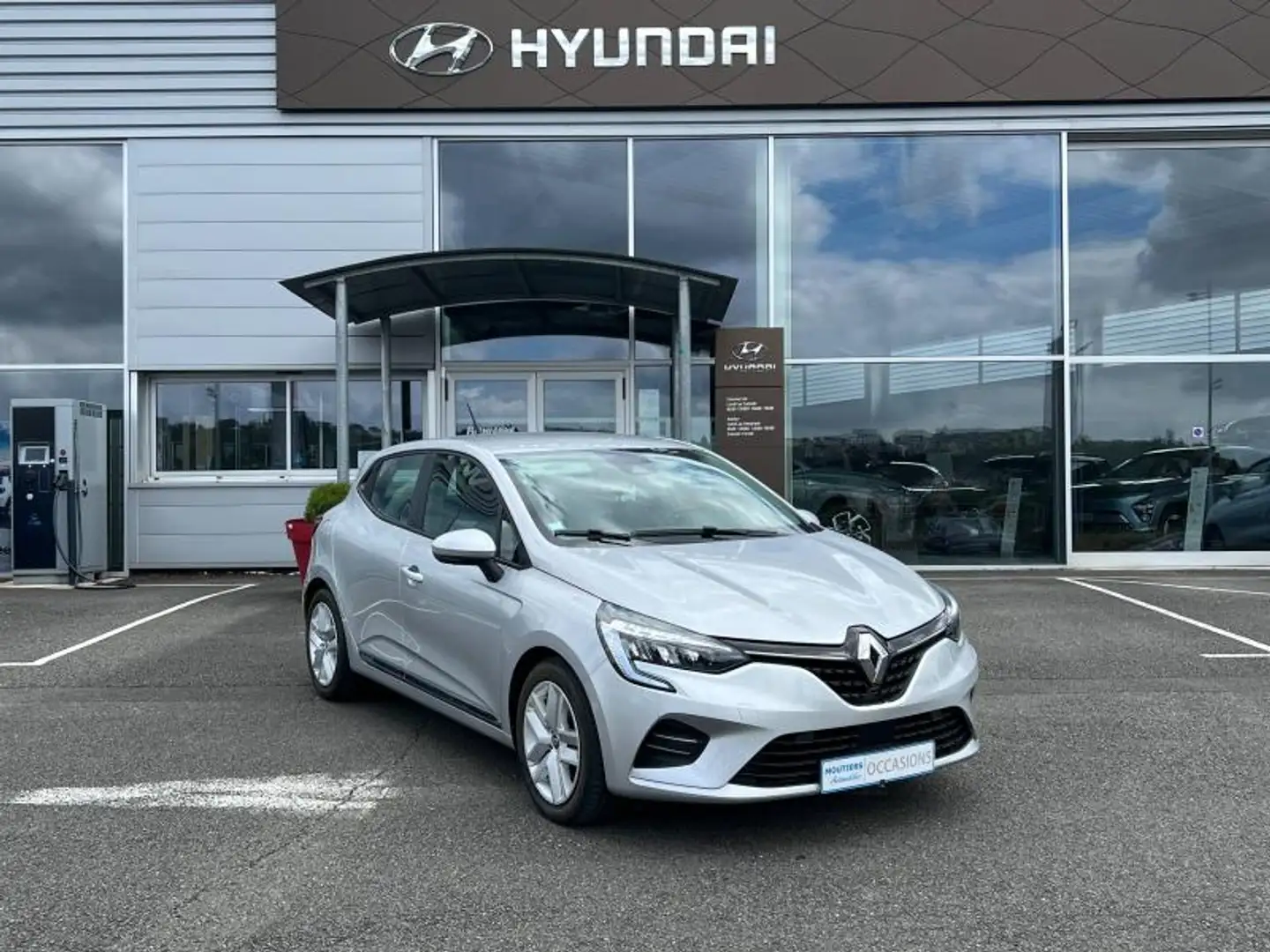Renault Clio 1.6 E-Tech 140ch Business -21 Gris - 1